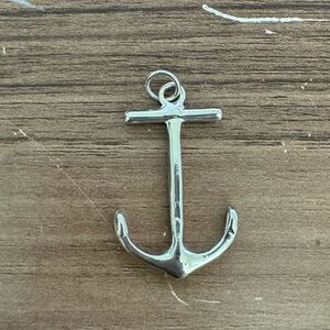 Sterling silver anchor pendant